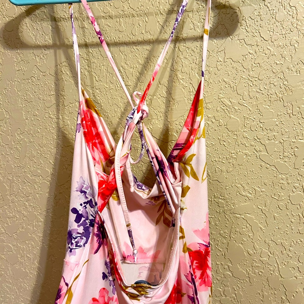 Cider floral open back maxi - Picture 2 of 2